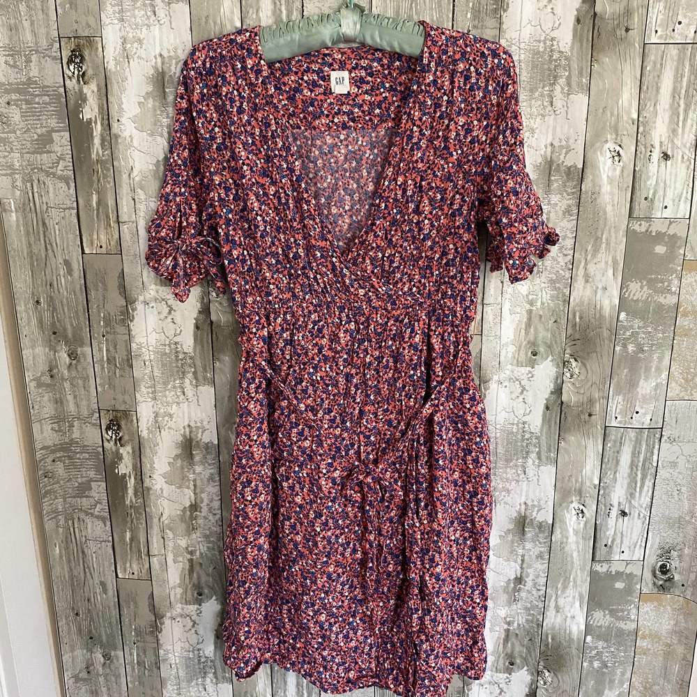 Gap maternity floral faux wrap long sleeve dress M